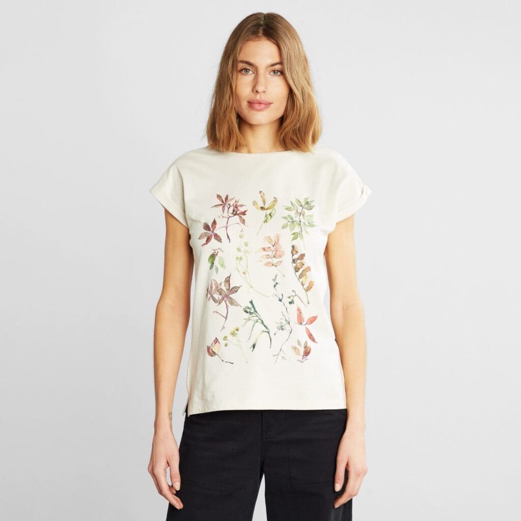 T-shirt Visby Night Floral Oat White - Moose Land